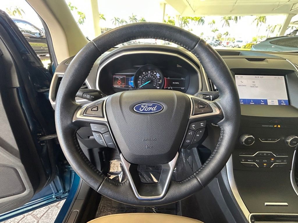 Certified 2020 Ford Edge SEL w/ Cold Weather Package FWD image 14