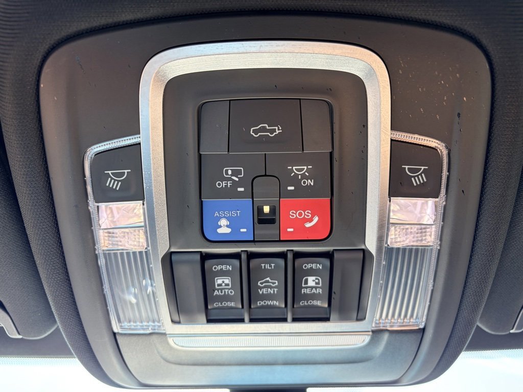 Used 2020 RAM 2500 Laramie image 20