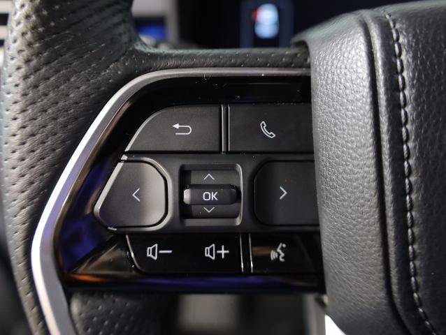Used 2023 Toyota Tundra Platinum AWD/4WD image 30