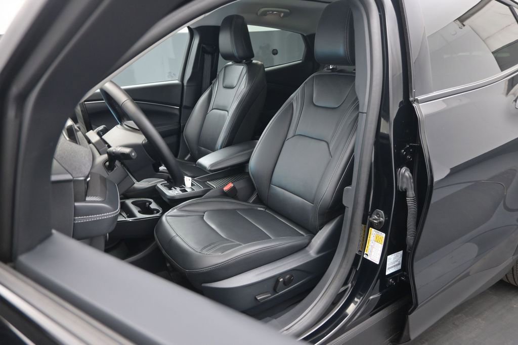 Certified 2025 Ford Mustang Mach-E Premium AWD/4WD image 9