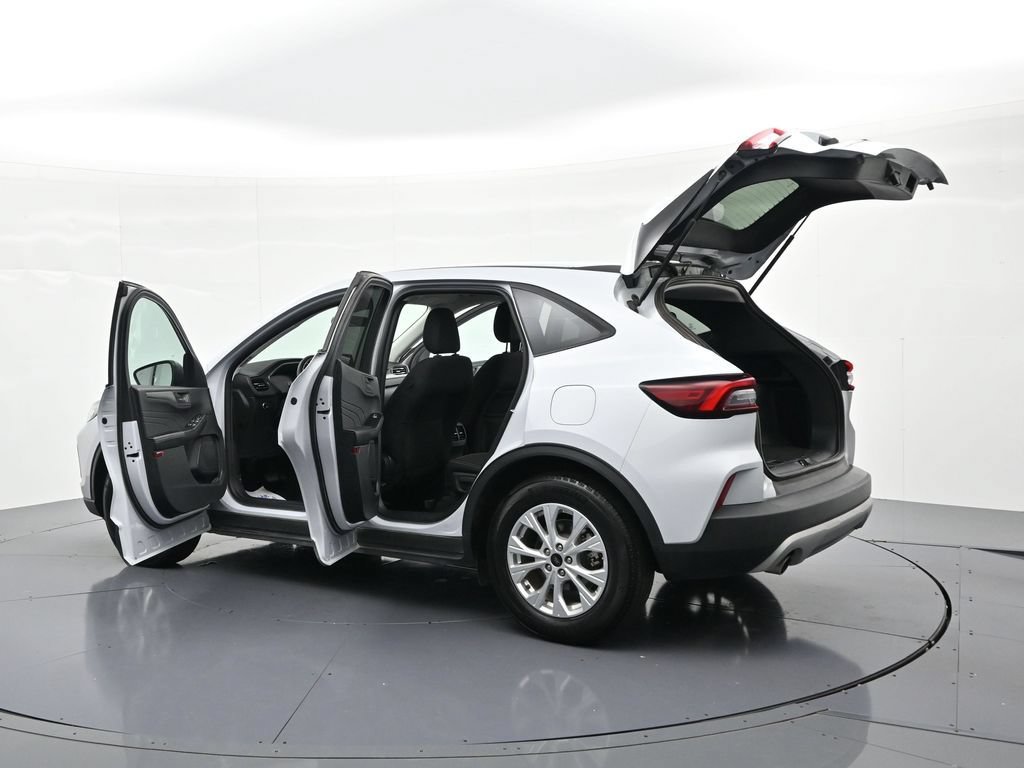 Certified 2025 Ford Escape Active FWD image 26