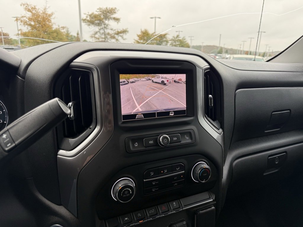 Used 2022 Chevrolet Silverado 1500 Custom image 17