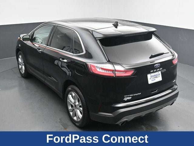 Certified 2024 Ford Edge Titanium AWD/4WD image 18