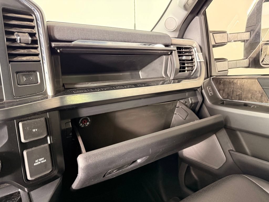Certified 2025 Ford F350 Lariat w/ Lariat Ultimate Package AWD/4WD image 30