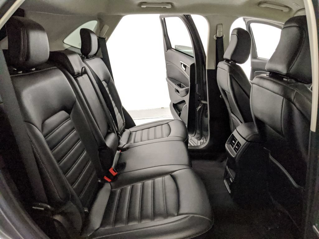 Certified 2023 Ford Edge SEL w/ Convenience Package AWD/4WD image 19