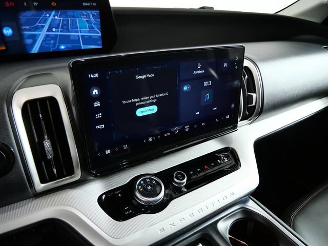 Certified 2025 Ford Expedition Active AWD/4WD image 23