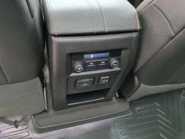 Used 2020 Chevrolet Traverse LT w/ LT Premium Package image 12