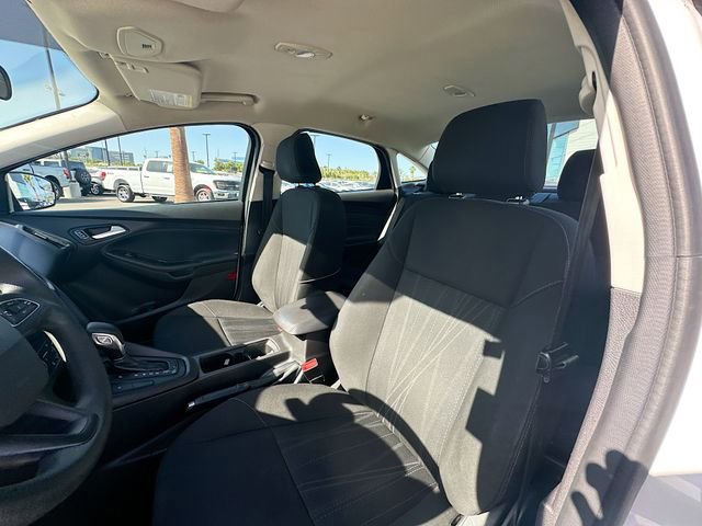 Certified 2018 Ford Focus SE image 20