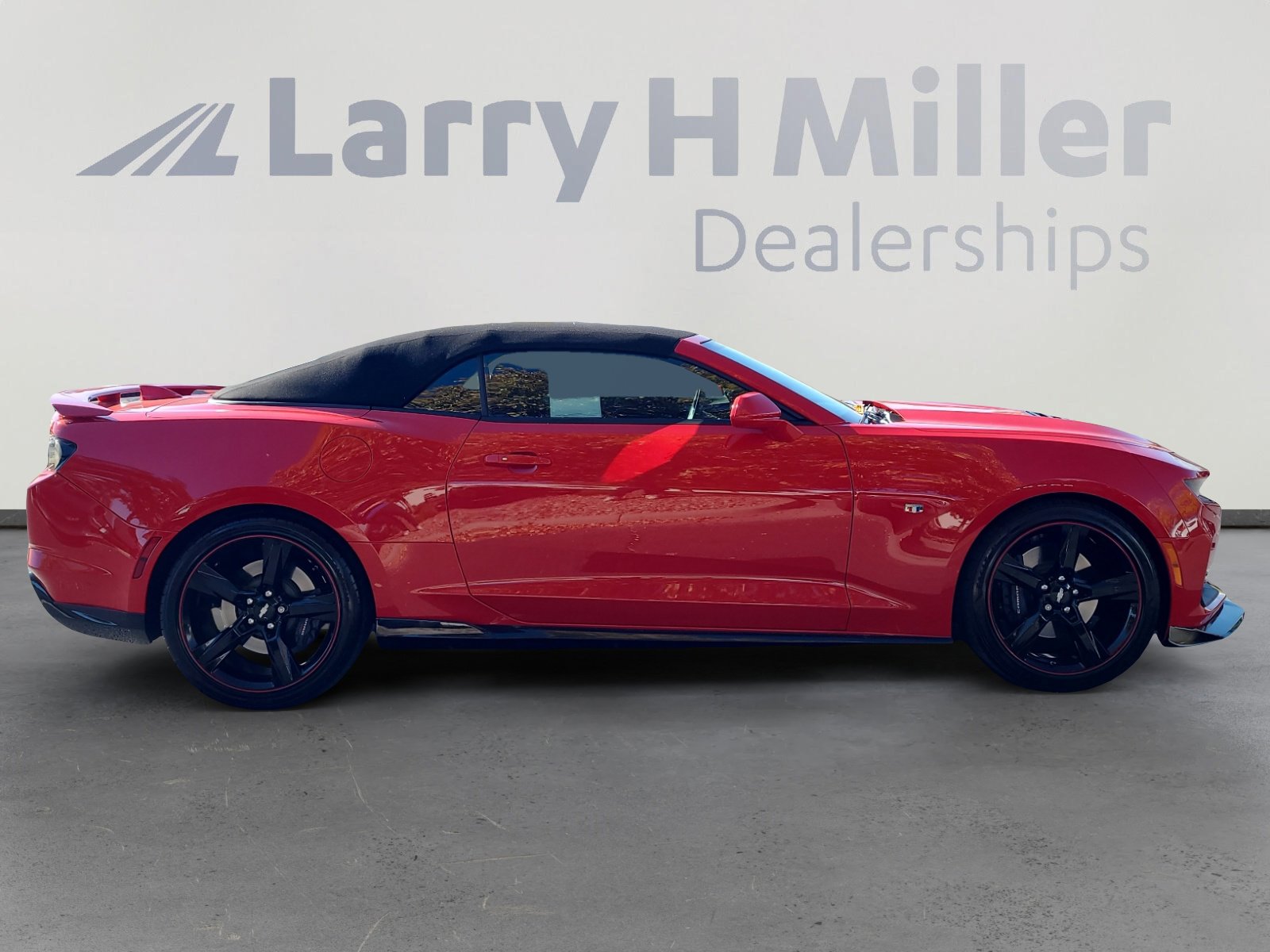 Used 2021 Chevrolet Camaro SS image 6