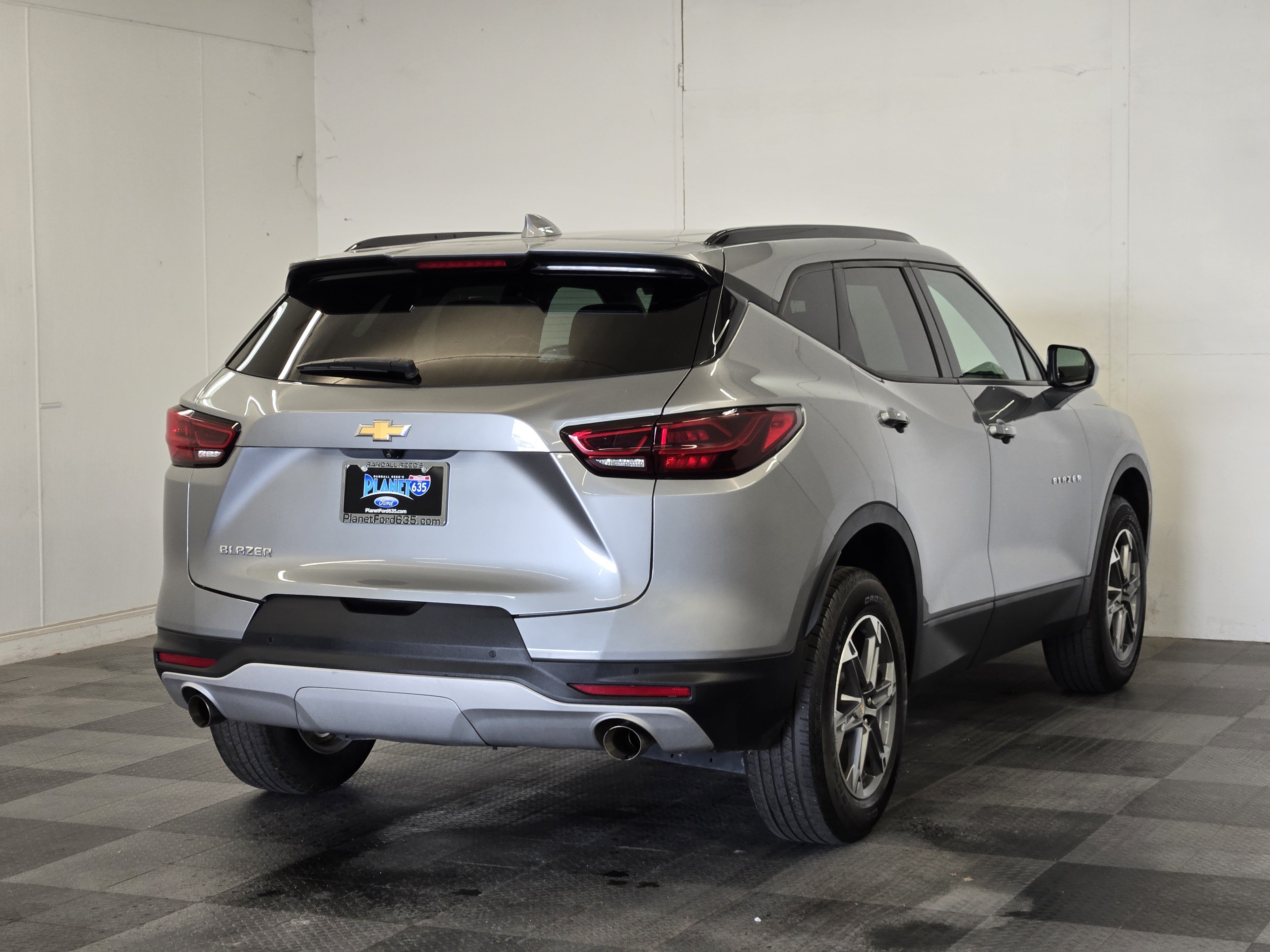 Used 2024 Chevrolet Blazer LT w/ Convenience Package FWD image 7
