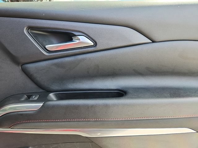 Used 2024 Chevrolet Traverse Z71 AWD/4WD image 32