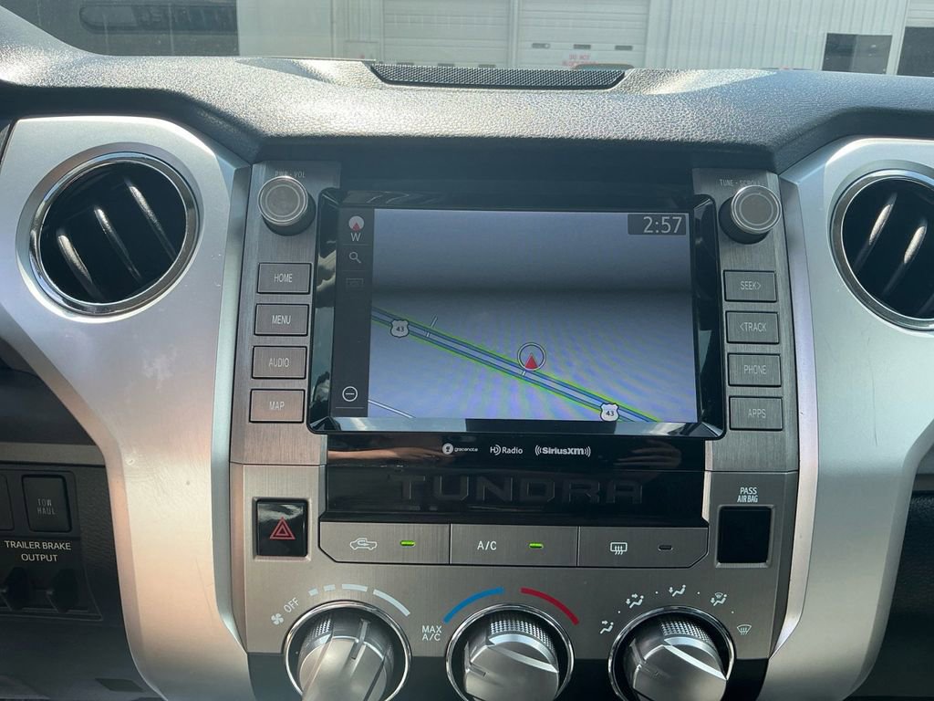 Used 2020 Toyota Tundra SR5 w/ SR5 Upgrade Package RWD image 26