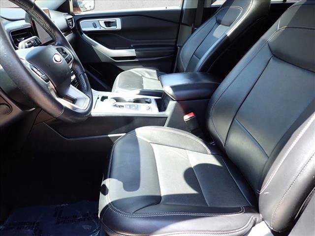 Certified 2021 Ford Explorer Limited w/ Equipment Group 301A AWD/4WD image 12