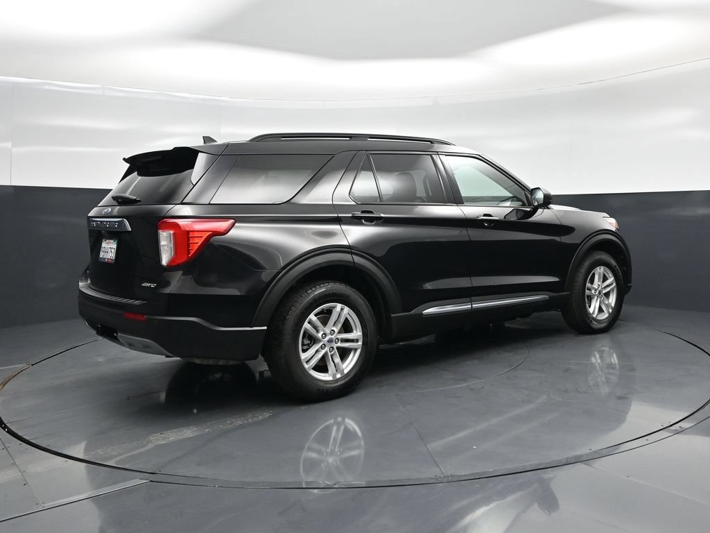 Certified 2022 Ford Explorer XLT AWD/4WD image 24