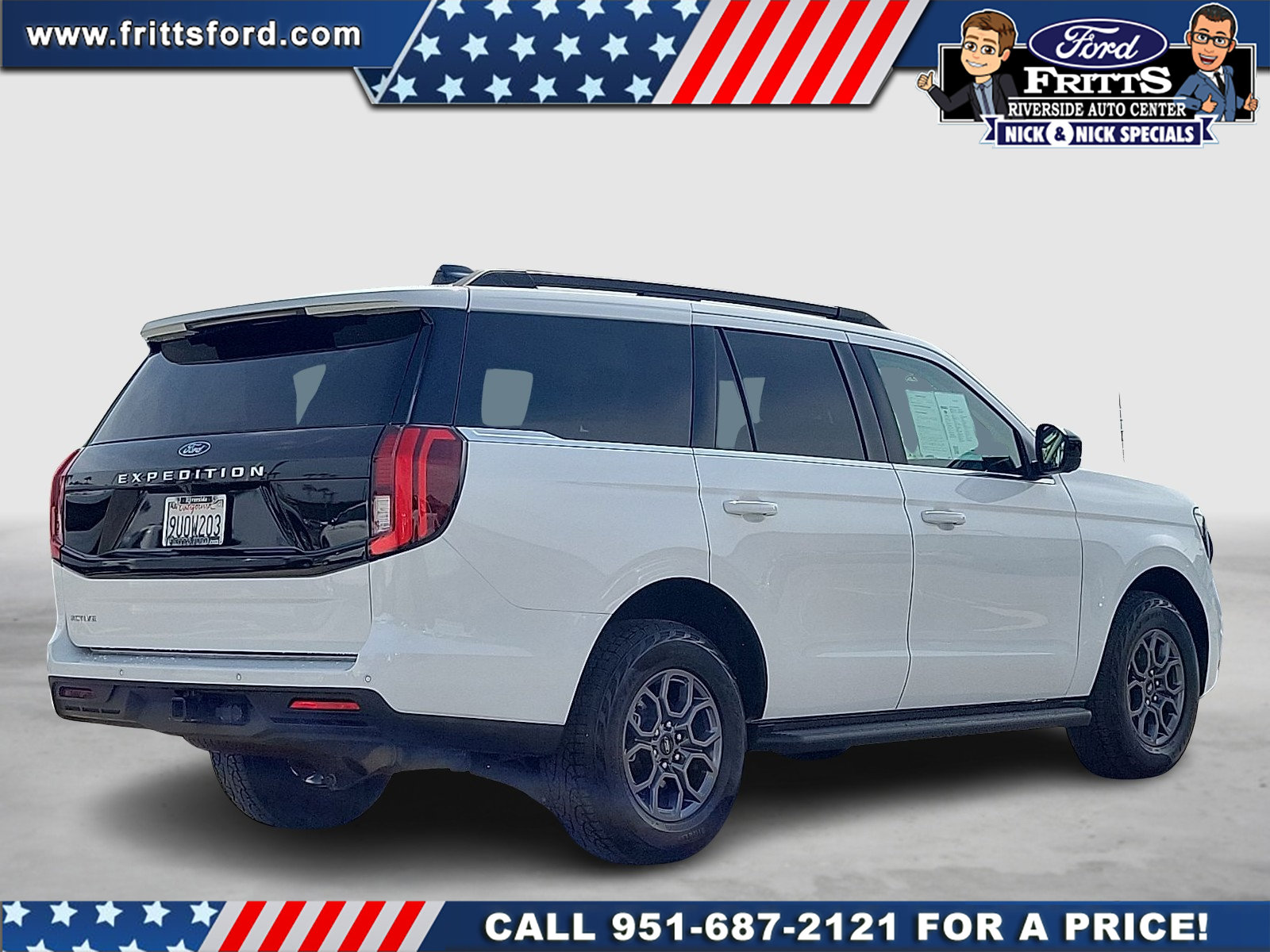 Certified 2025 Ford Expedition Active RWD image 3