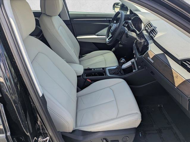Used 2022 Audi Q3 2.0T Premium Plus AWD/4WD image 23