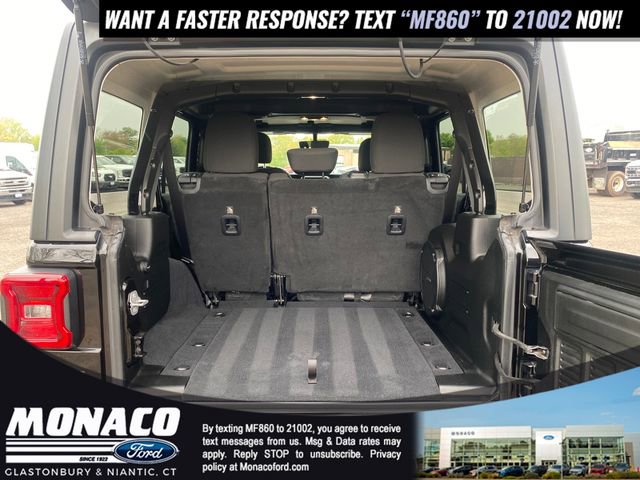 Used 2019 Jeep Wrangler Unlimited Sahara AWD/4WD image 11