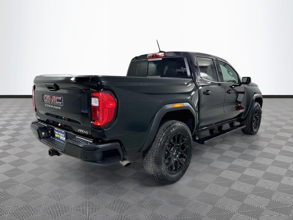 Used 2026 GMC Canyon AT4 w/ AT4 Premium Package AWD/4WD image 10