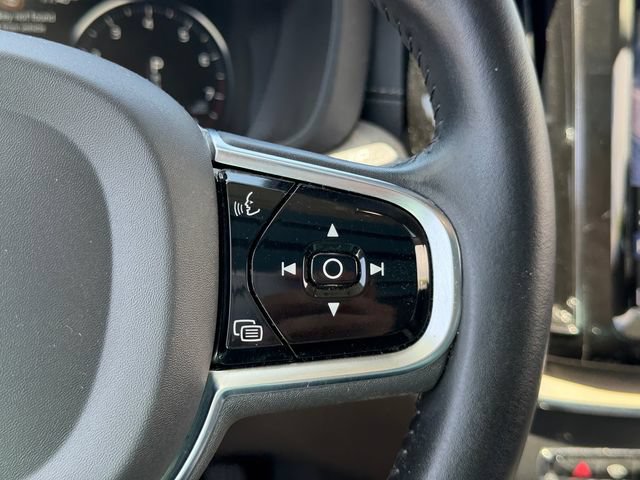 Used 2020 Volvo XC60 T6 Inscription w/ Protection Package Premier AWD/4WD image 23