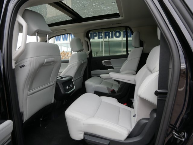 Certified 2025 Ford Expedition Max Platinum w/ Driver's Package AWD/4WD image 20