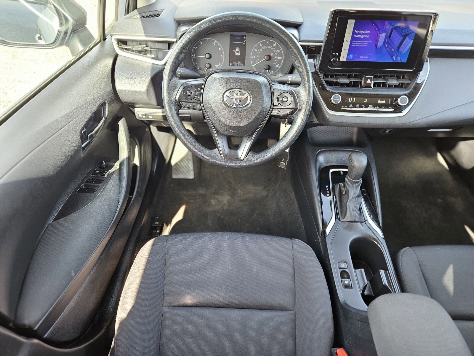 Used 2023 Toyota Corolla LE image 14