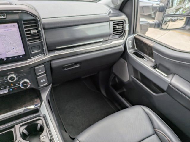 Certified 2024 Ford F250 Lariat w/ Black Appearance Package image 16