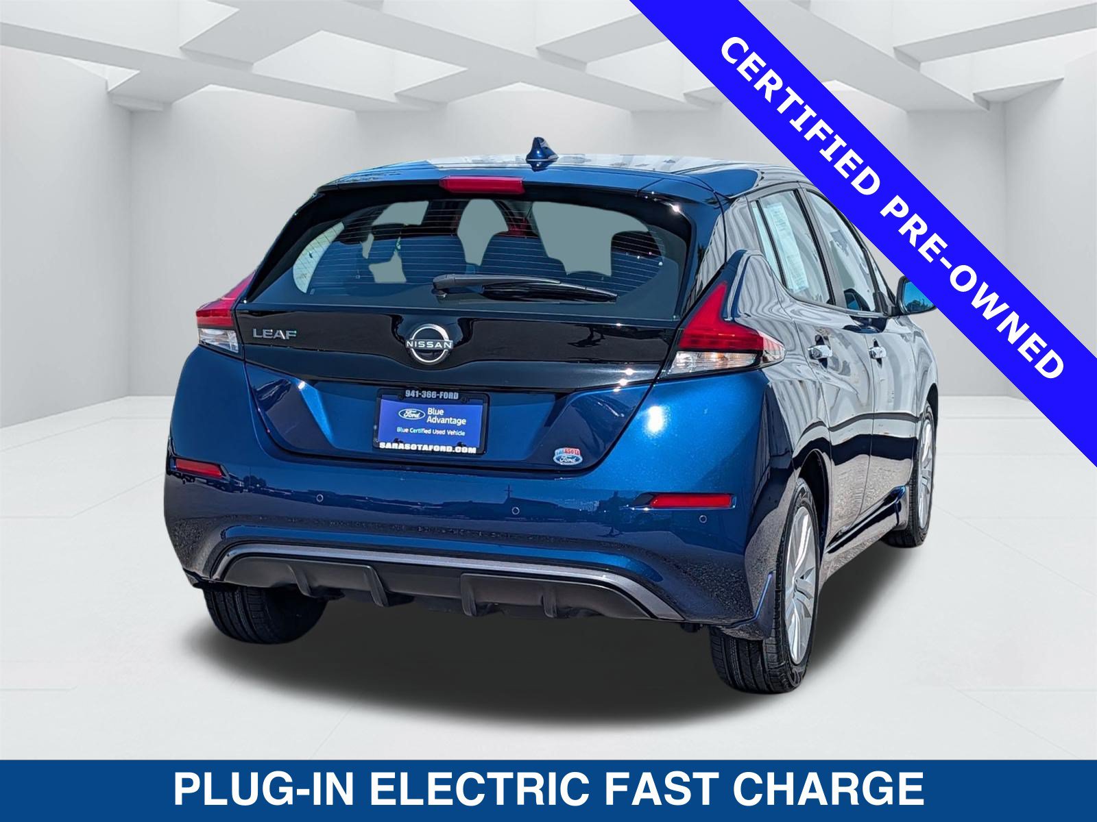 Used 2025 Nissan Leaf S FWD image 5
