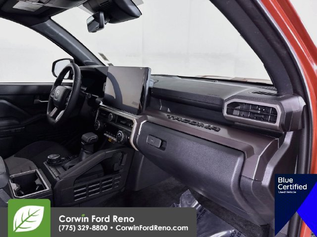Used 2025 Toyota Tacoma TRD Sport w/ TRD Sport Upgrade Package AWD/4WD image 33