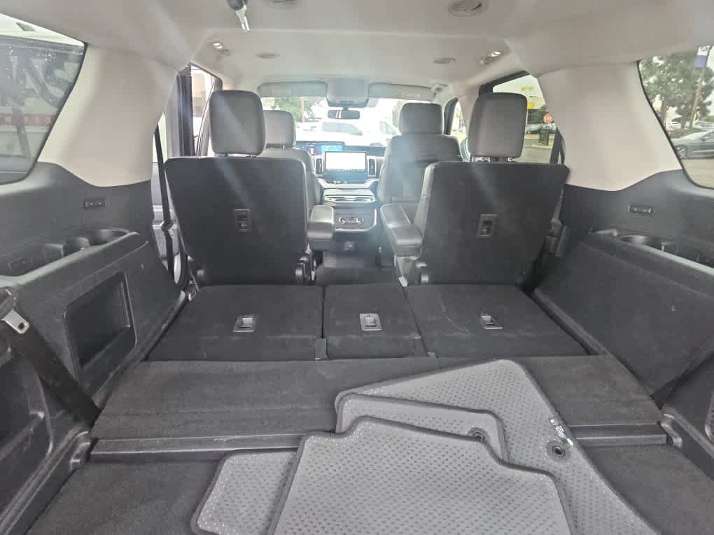 Certified 2026 Ford Expedition Active AWD/4WD image 9
