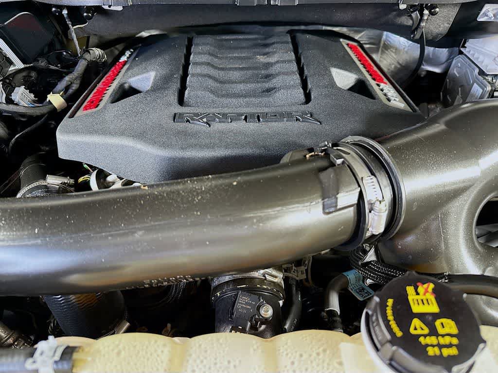 Certified 2025 Ford F150 Raptor AWD/4WD image 9