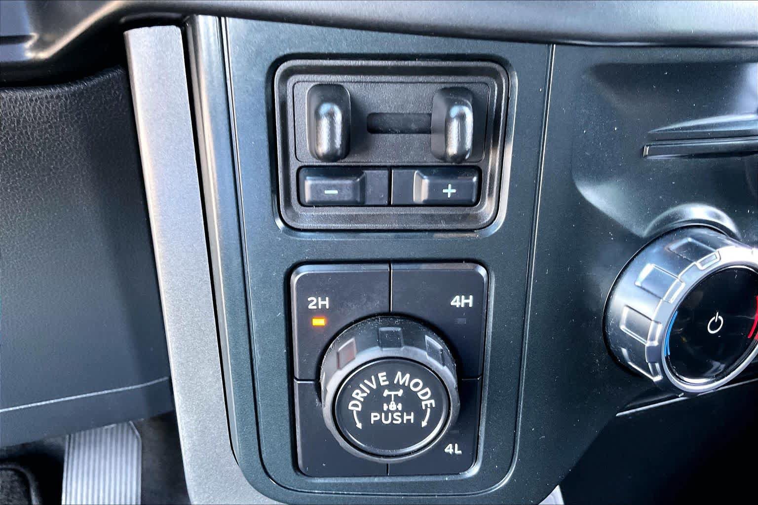 Certified 2025 Ford F150 Tremor w/ Tow/Haul Package AWD/4WD image 31