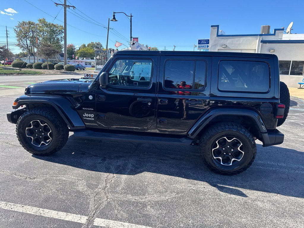 Used 2019 Jeep Wrangler Unlimited Sahara w/ Uconnect 4C Nav & Sound Group AWD/4WD image 7