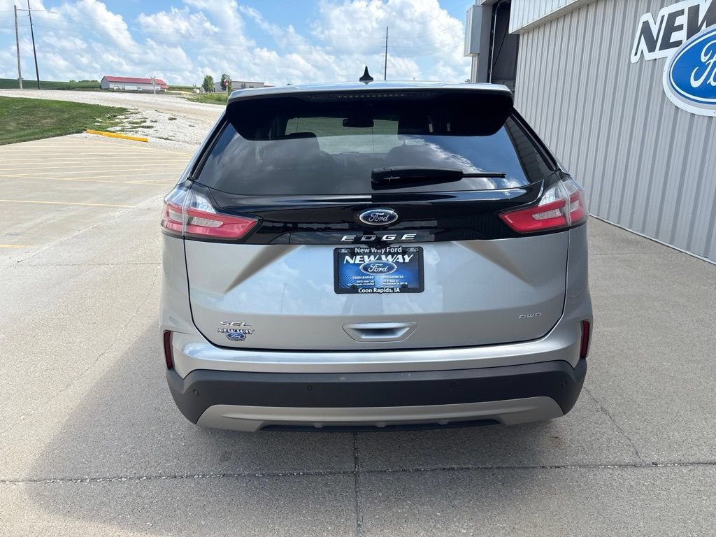 Certified 2024 Ford Edge SEL w/ Convenience Package AWD/4WD image 6