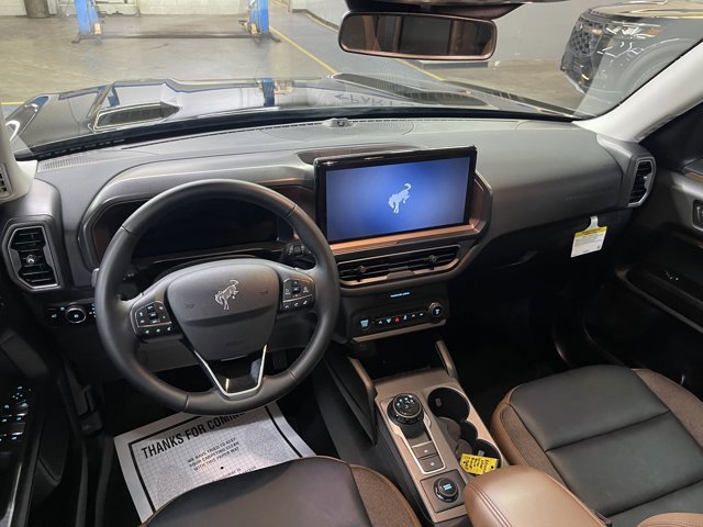 Certified 2025 Ford Bronco Sport Outer Banks w/ Outer Banks Tech Package+ AWD/4WD image 15