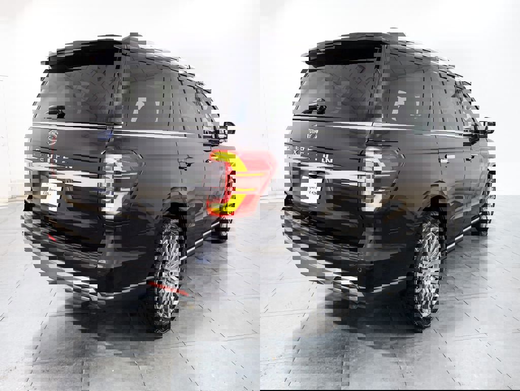 Certified 2024 Ford Expedition Limited image 4