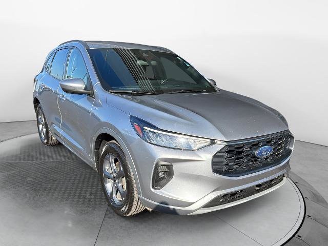 Certified 2023 Ford Escape ST-Line Select w/ Tech Pack #2 AWD/4WD image 1