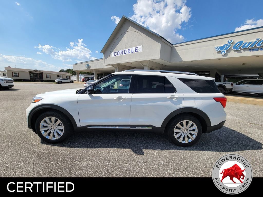 Certified 2022 Ford Explorer Limited w/ Equipment Group 301A image 3