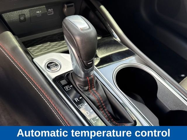Used 2023 Nissan Altima 2.0 SR FWD image 16