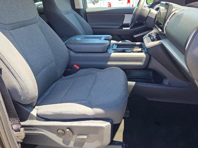 Certified 2025 Ford Expedition Active AWD/4WD image 6