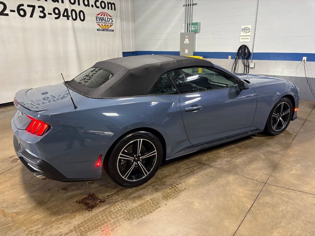 Certified 2025 Ford Mustang Premium RWD image 9