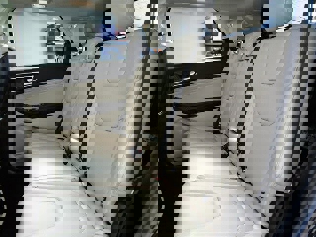 Certified 2019 Ford Edge Titanium w/ Equipment Group 301A image 15