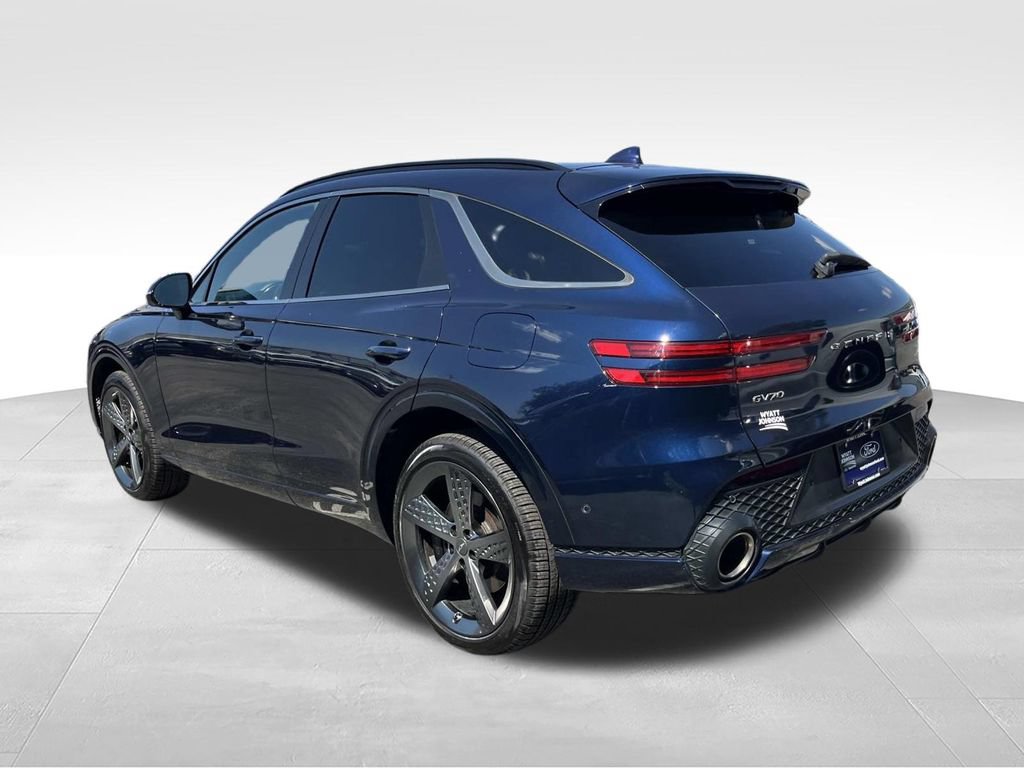 Used 2023 Genesis GV70 2.5T w/ Sport Prestige Package AWD/4WD image 9