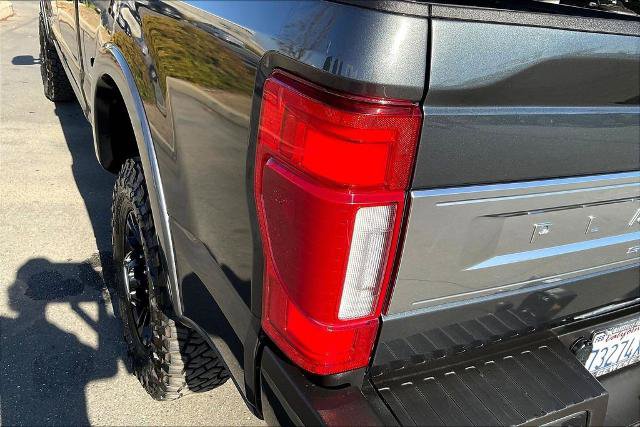 Certified 2020 Ford F250 Platinum w/ Tremor Off-Road Package AWD/4WD image 31