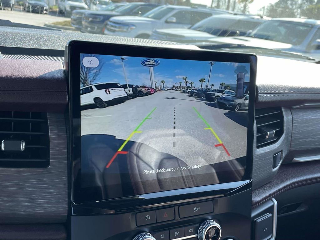 Certified 2024 Ford Expedition Limited image 27