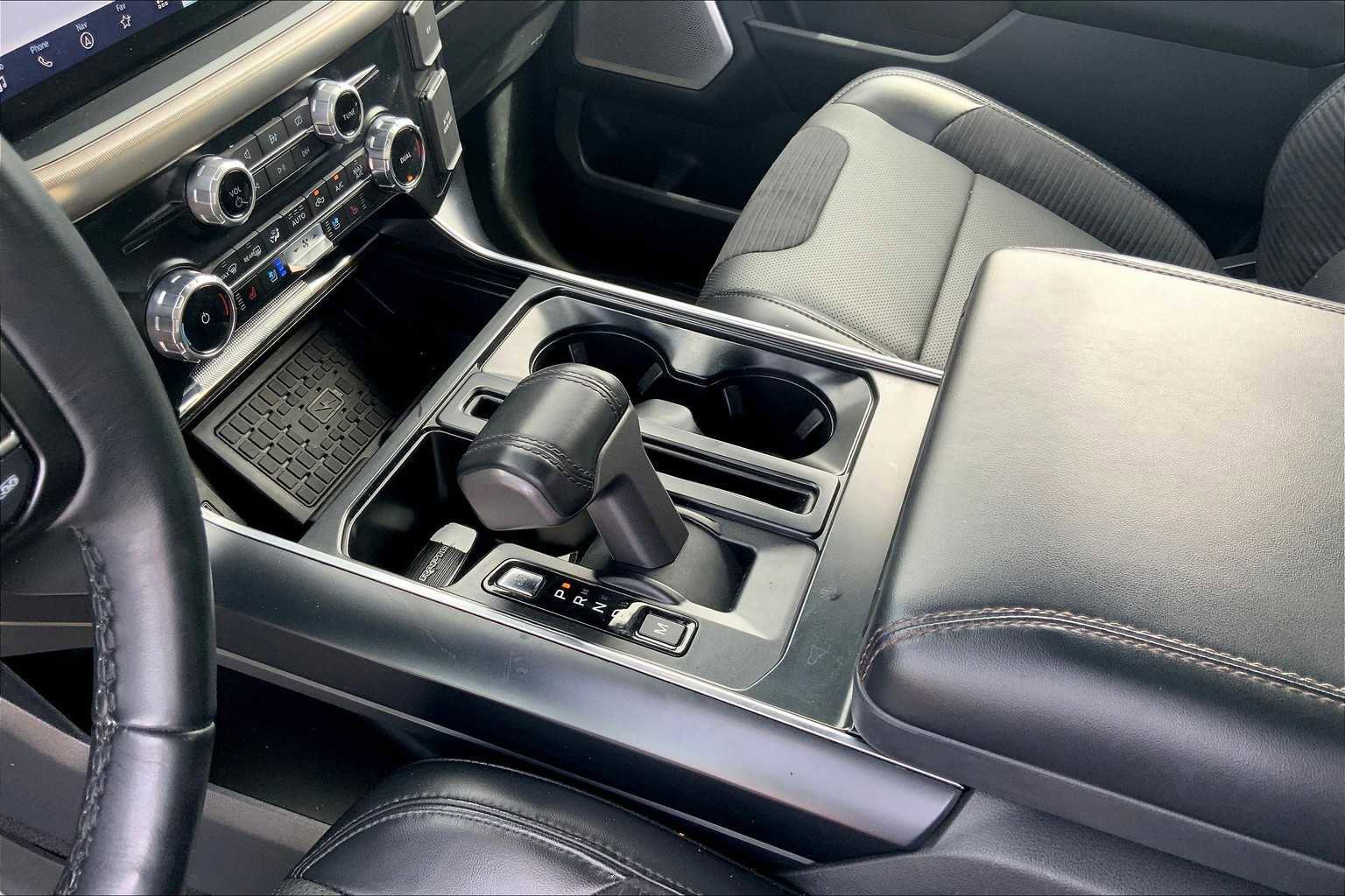 Certified 2023 Ford F150 Raptor w/ Raptor Carbon Fiber Package image 16