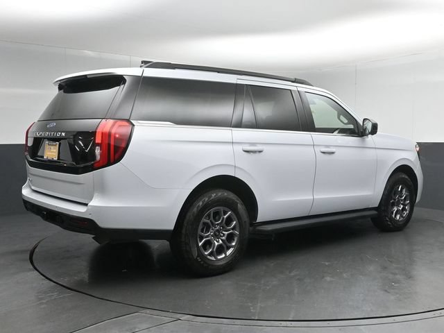 Certified 2025 Ford Expedition Active AWD/4WD image 7