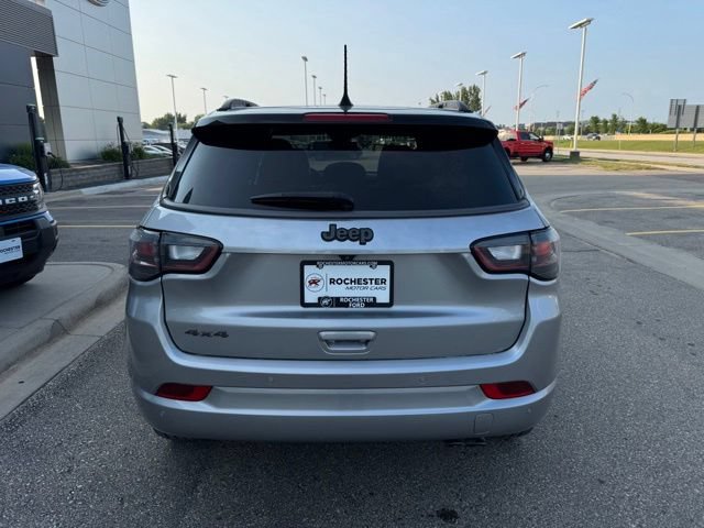 Used 2022 Jeep Compass High Altitude AWD/4WD image 40