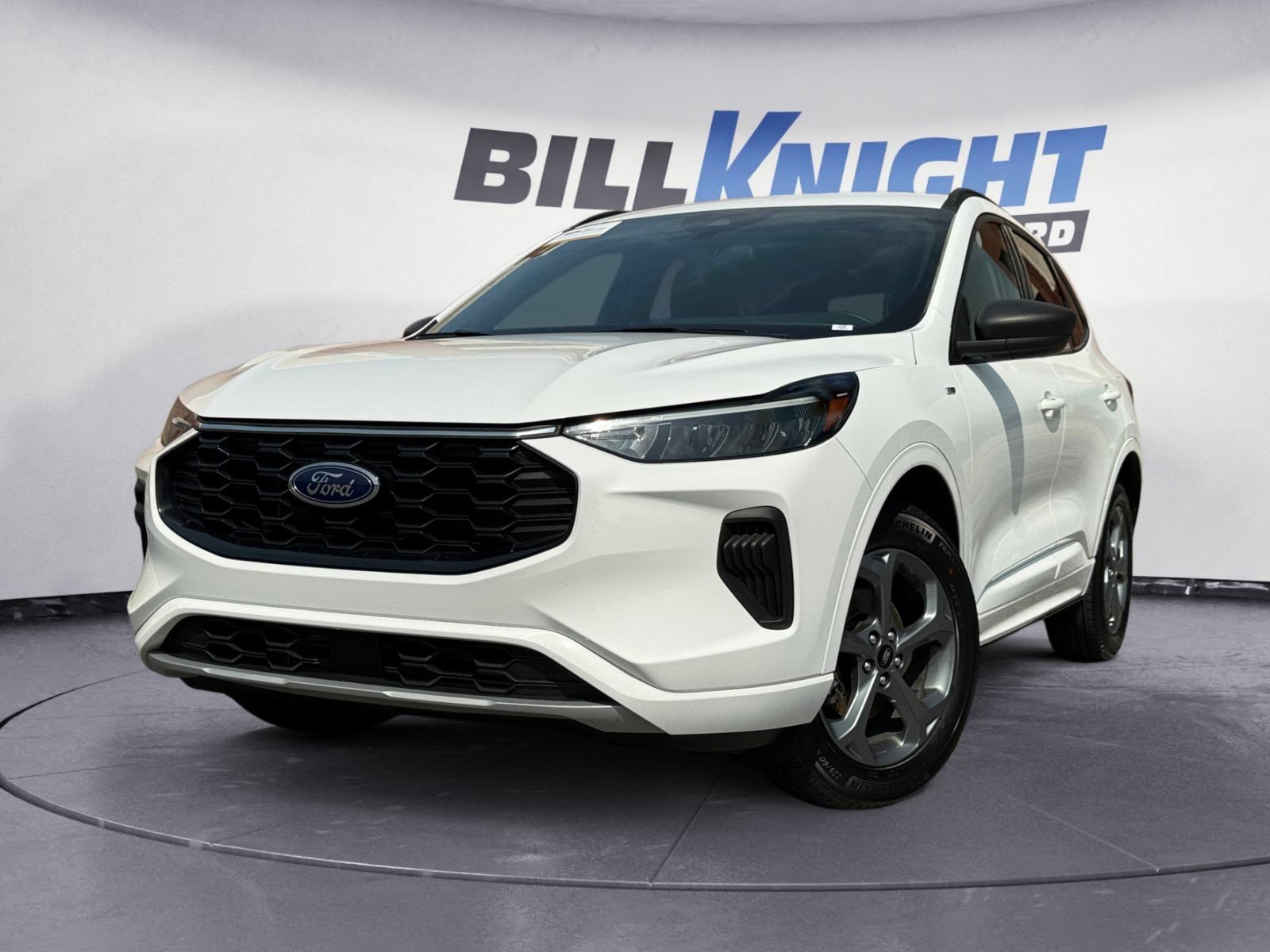 Certified 2023 Ford Escape ST-Line w/ Tech Pack #1 AWD/4WD image 1