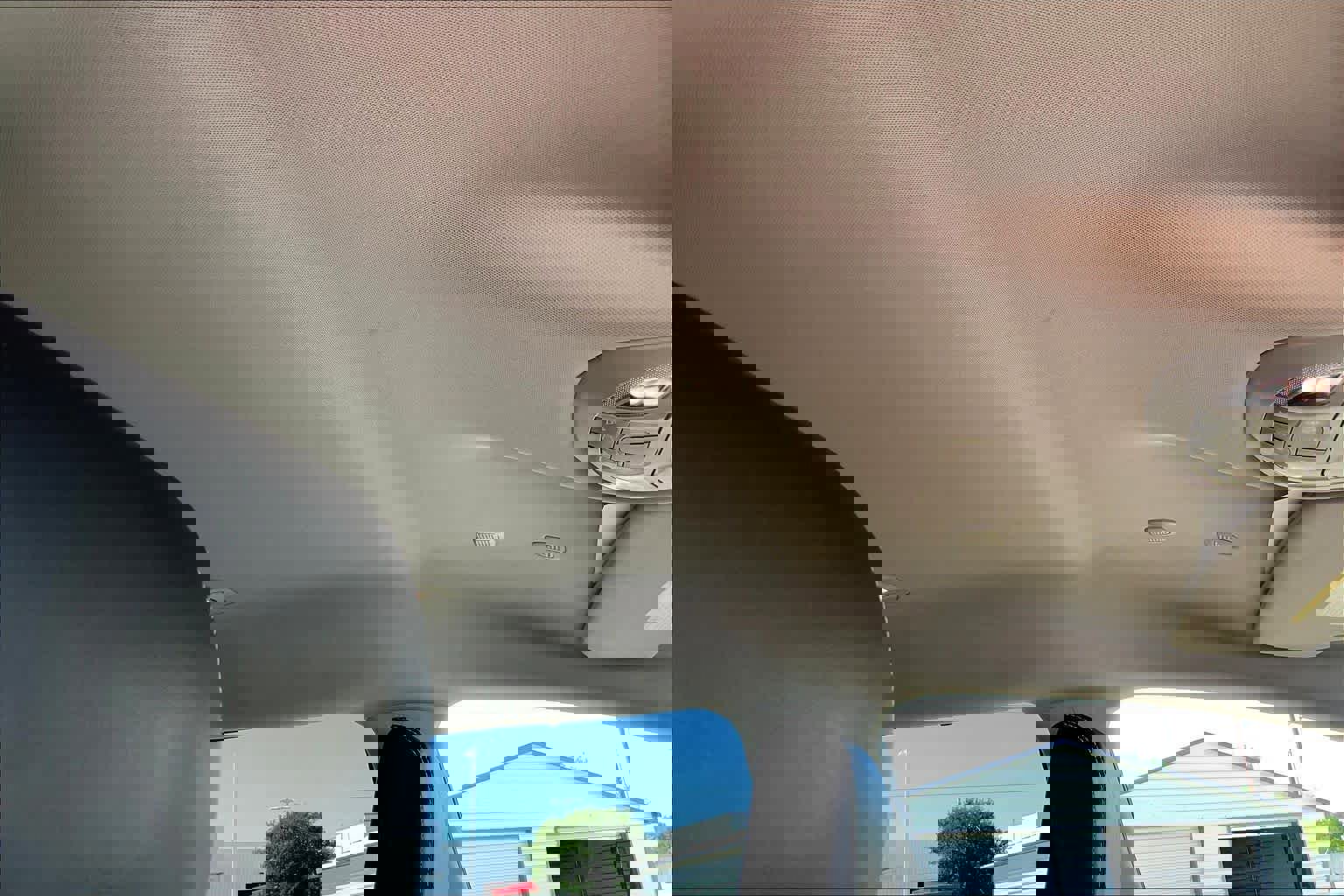 Used 2024 Chrysler Pacifica Touring-L image 14