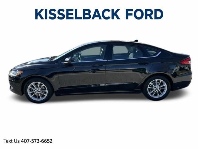 Certified 2020 Ford Fusion SE image 2